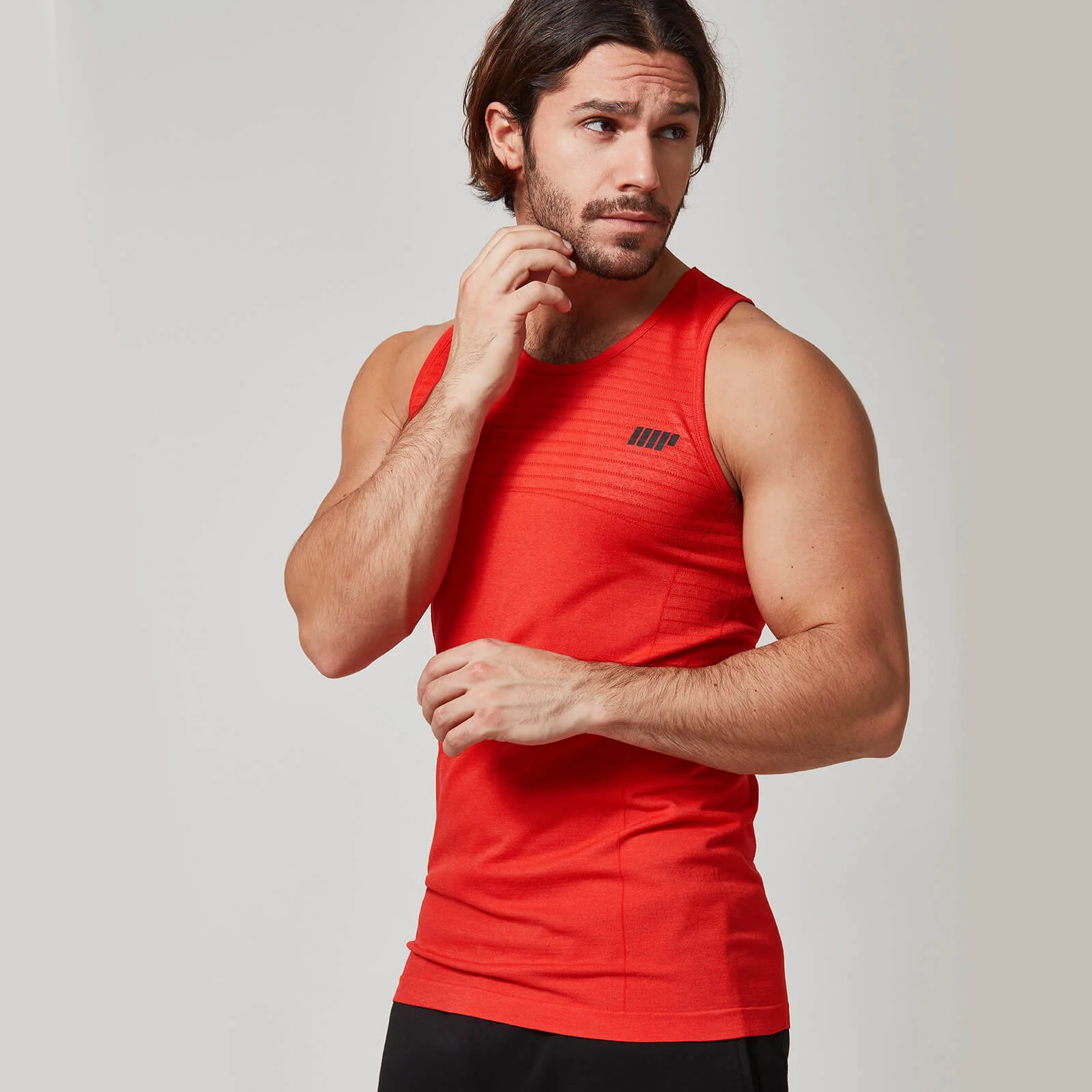 Myprotein Muška Tank Top Majica Bez Šavova – Crna Marl - S - Crvena Slika 1