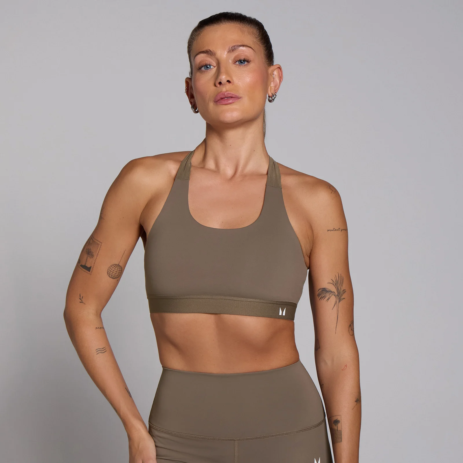 MP ženski Power sportski grudnjak sa ukrštenim bretelama na leđima - S Slika 1