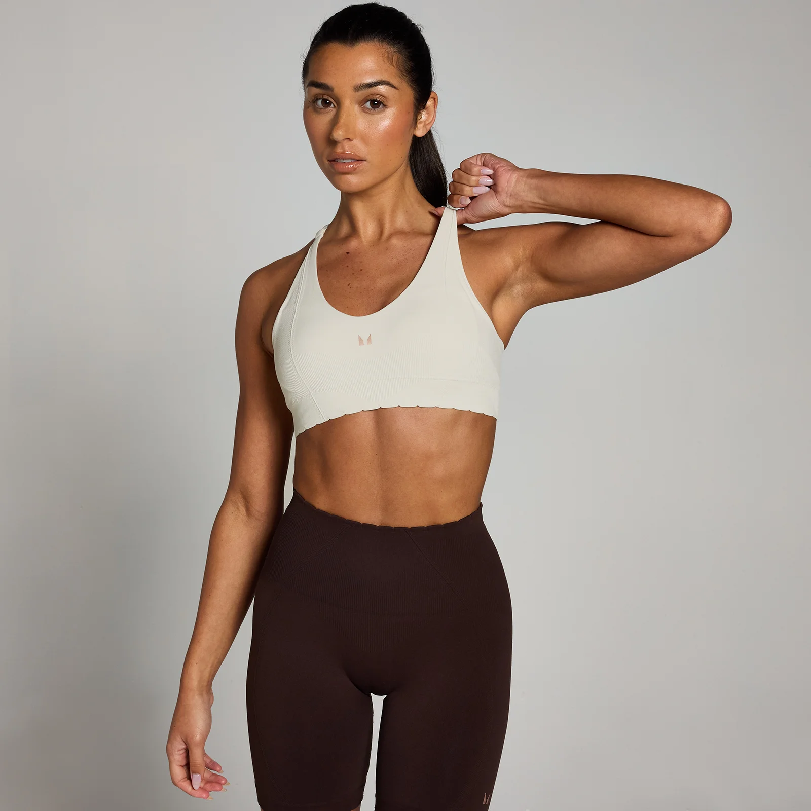 MP ženski Tempo Ultra bešavni sportski grudnjak - siva boja magle - XS Slika 1