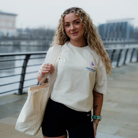 MP Women's Strong Girl Society majica - svijetlo smeđa