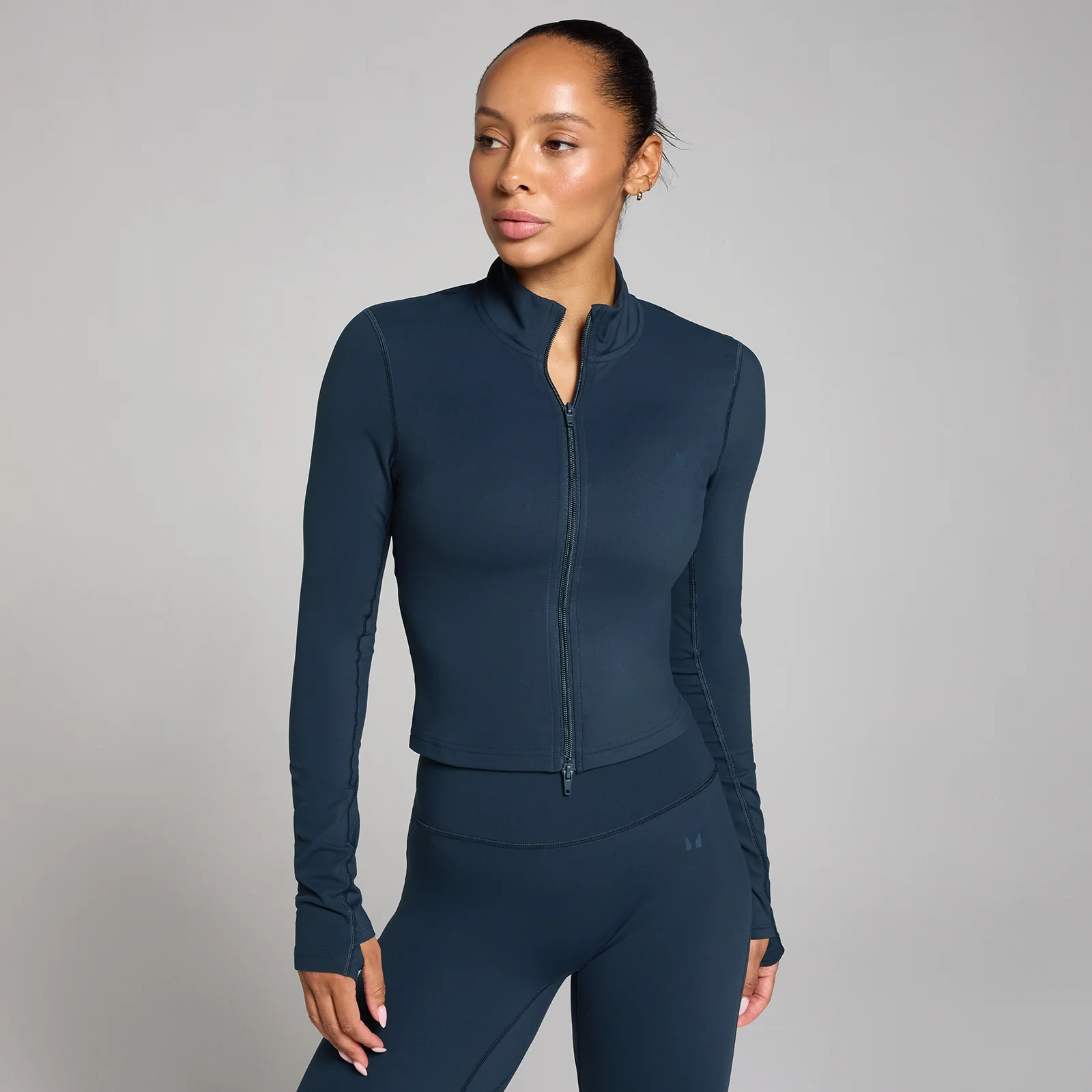 MP ženska Tempo podrezana jakna - boja tamnog safira  - XS Slika 1