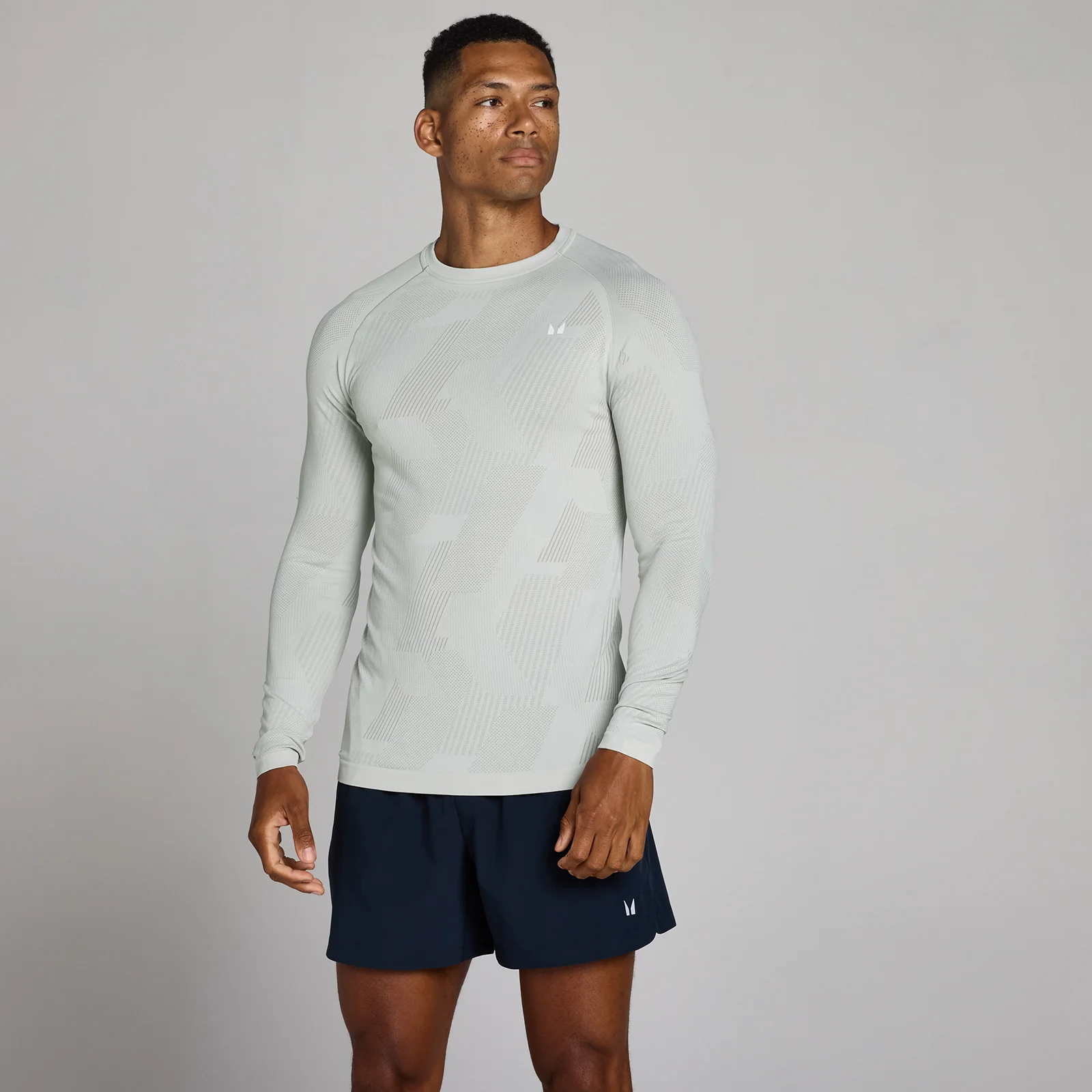 MP Men's Tempo Pillar Graphic Seamless Long Sleeve Top - Chrome - XS Slika 1